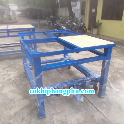 Bàn sắt sơn tĩnh điện