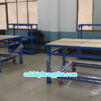 Bàn sắt sơn tĩnh điện